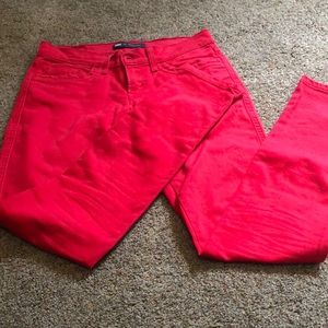 Levi’s super low skinny red jean Size 27*32